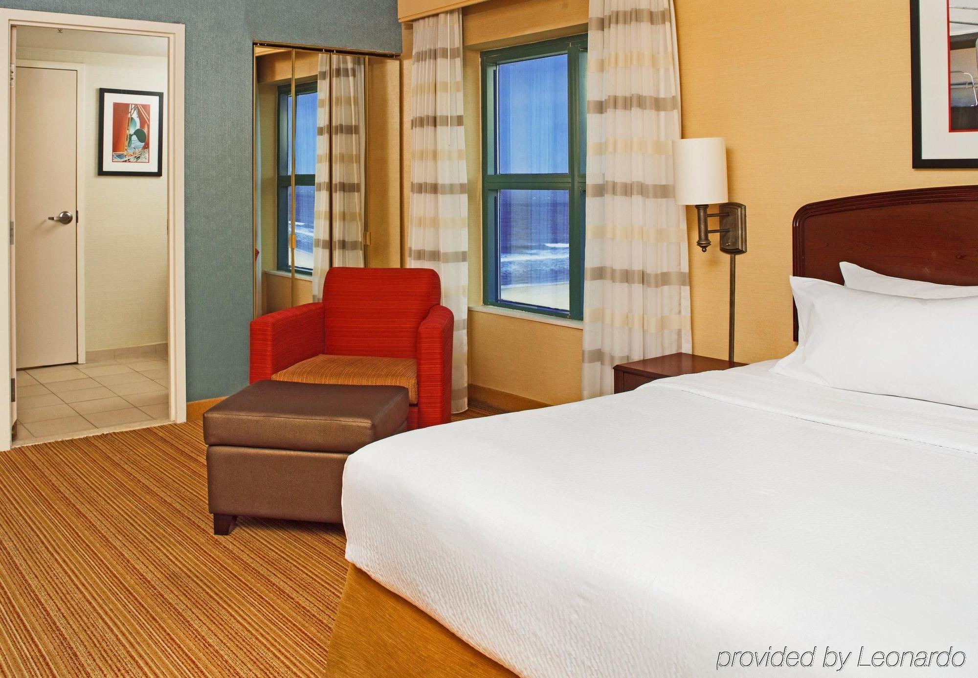 Courtyard Virginia Beach Oceanfront/South Exterior foto