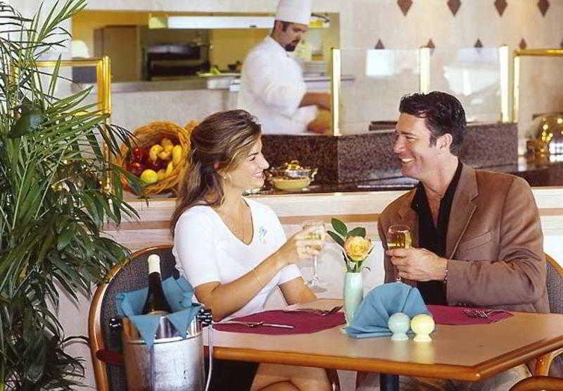 Courtyard Virginia Beach Oceanfront/South Restaurant foto